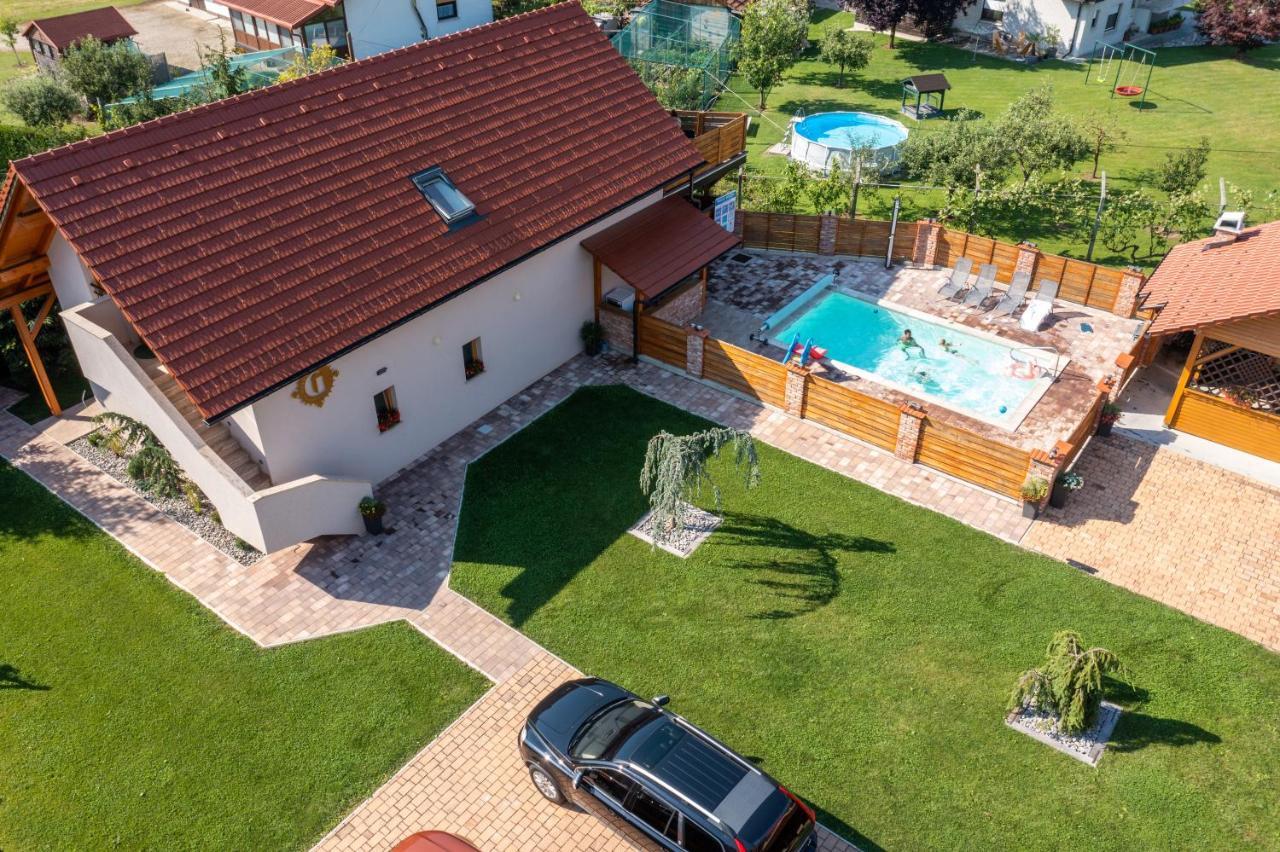 Apartments Galunder Veržej Eksteriør billede