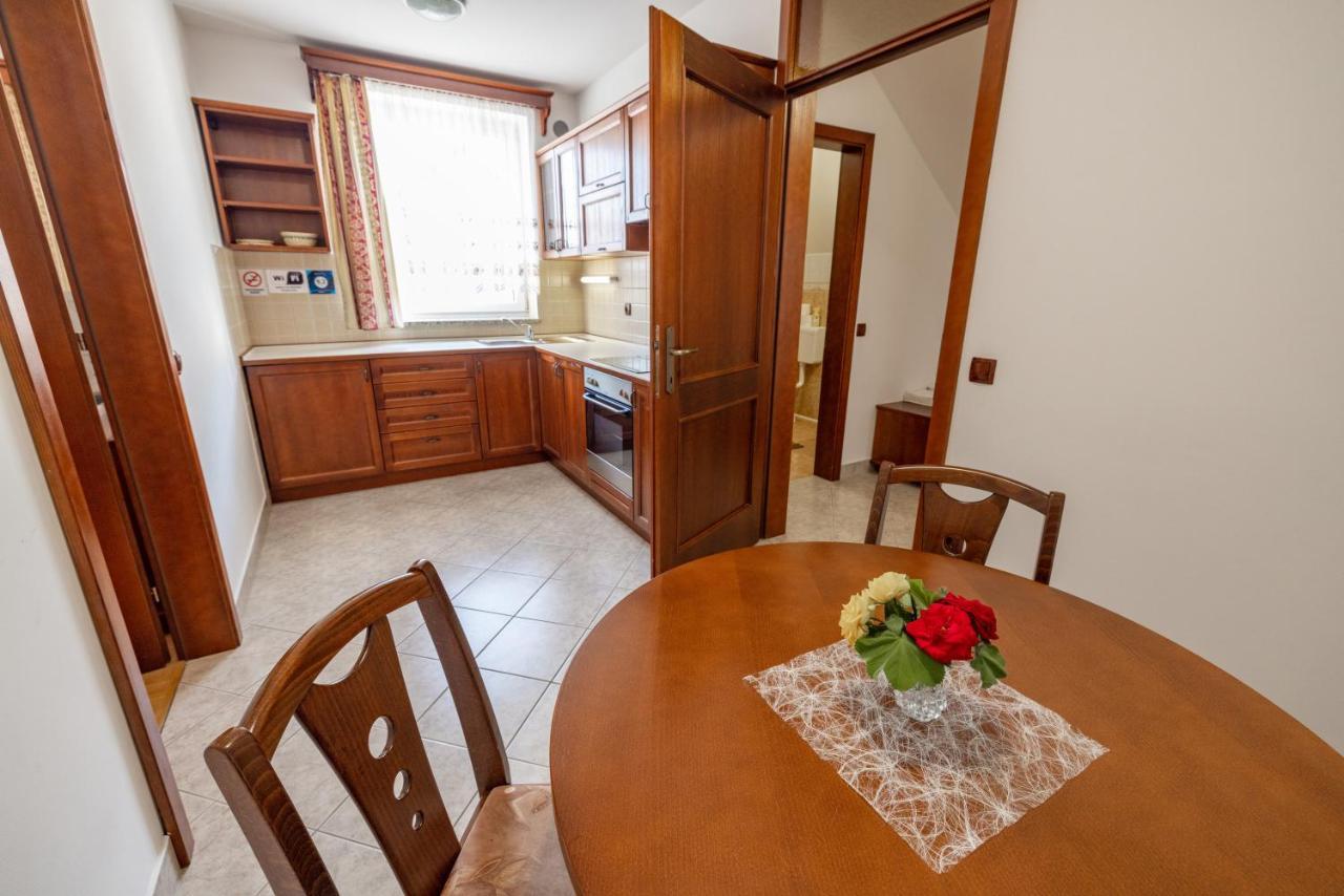 Apartments Galunder Veržej Eksteriør billede
