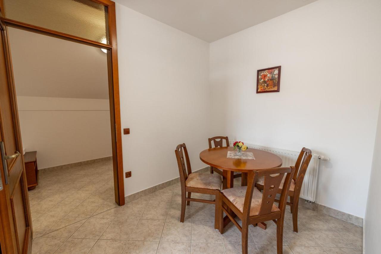 Apartments Galunder Veržej Eksteriør billede