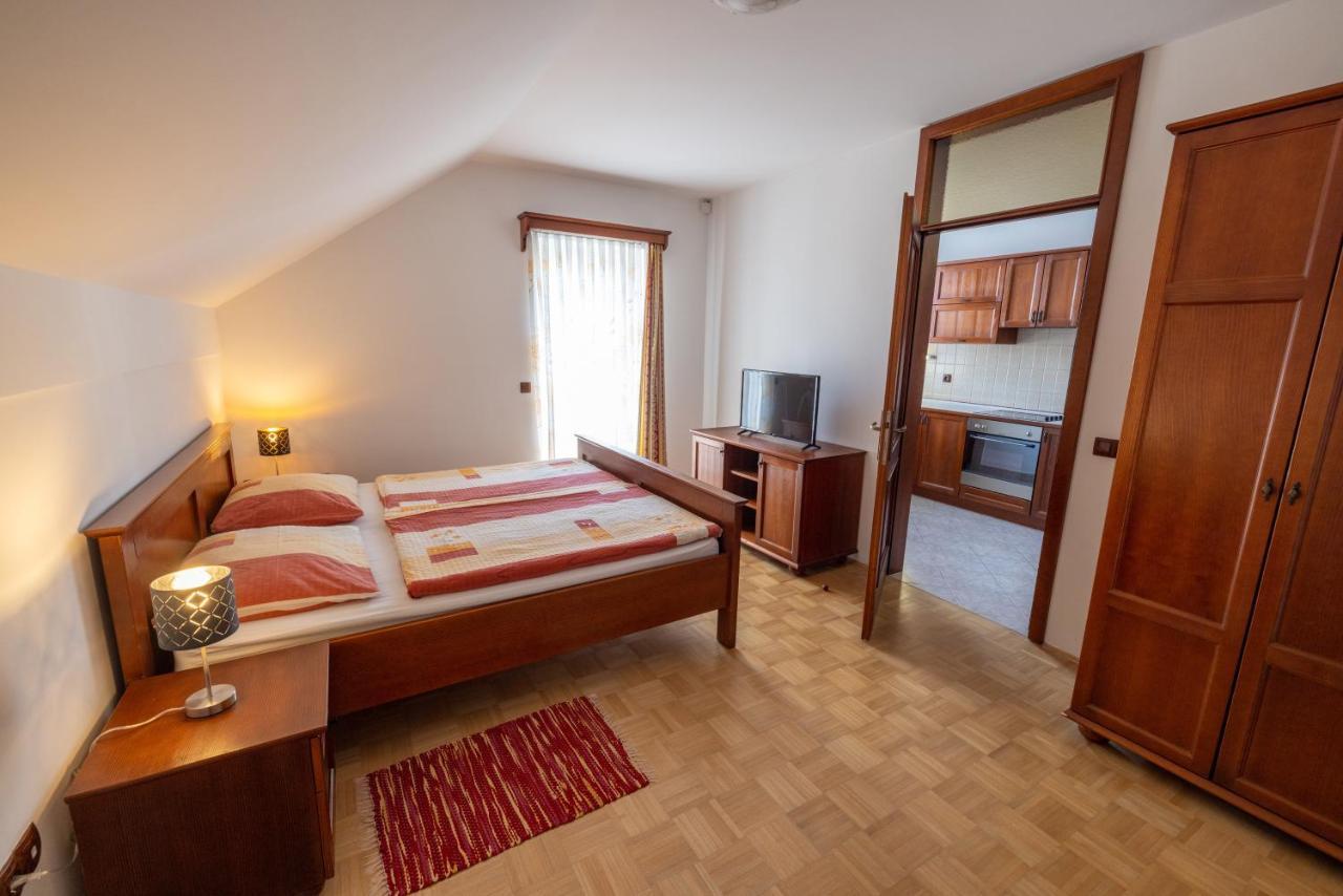 Apartments Galunder Veržej Eksteriør billede