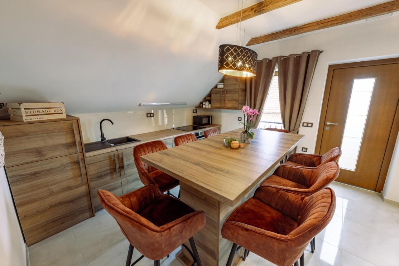 Apartments Galunder Veržej Eksteriør billede